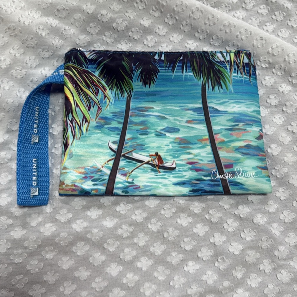 Limited Edition Christie Shinn United Airlines Royal Hawaii Travel Bag